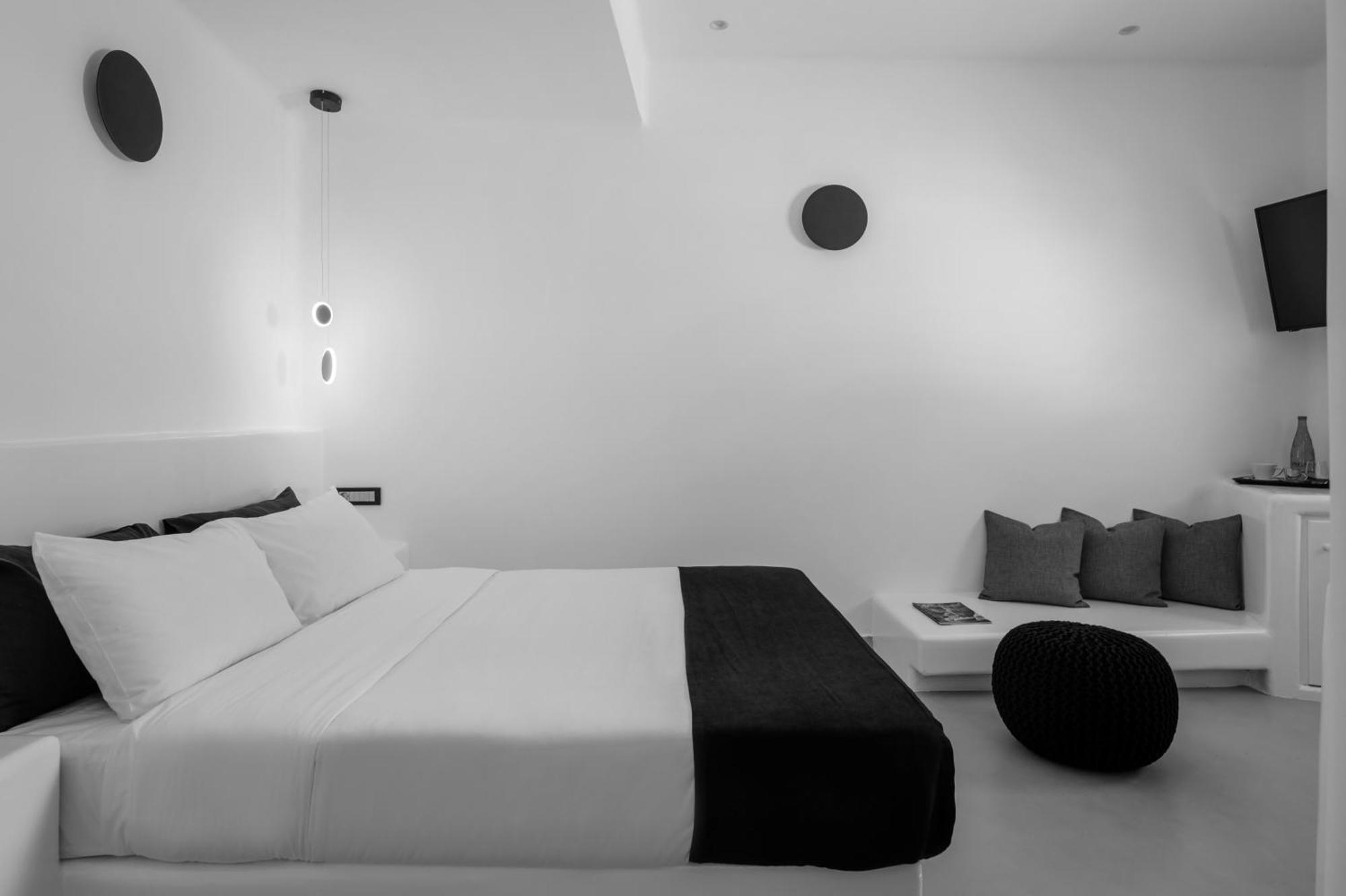 Tataki Family Hotel Fira (Santorini)