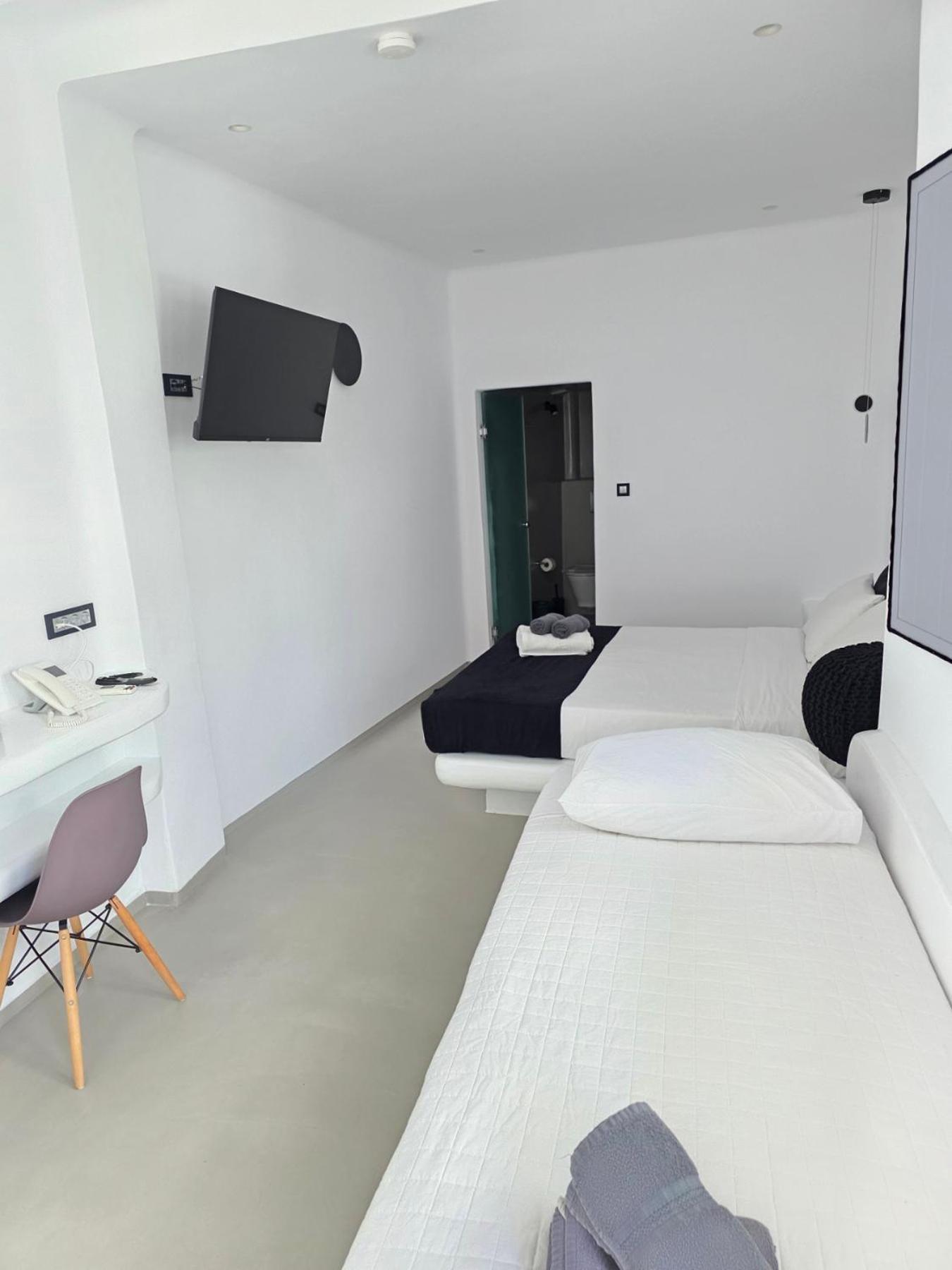 Hotel Tataki Family Fira (Santorini)